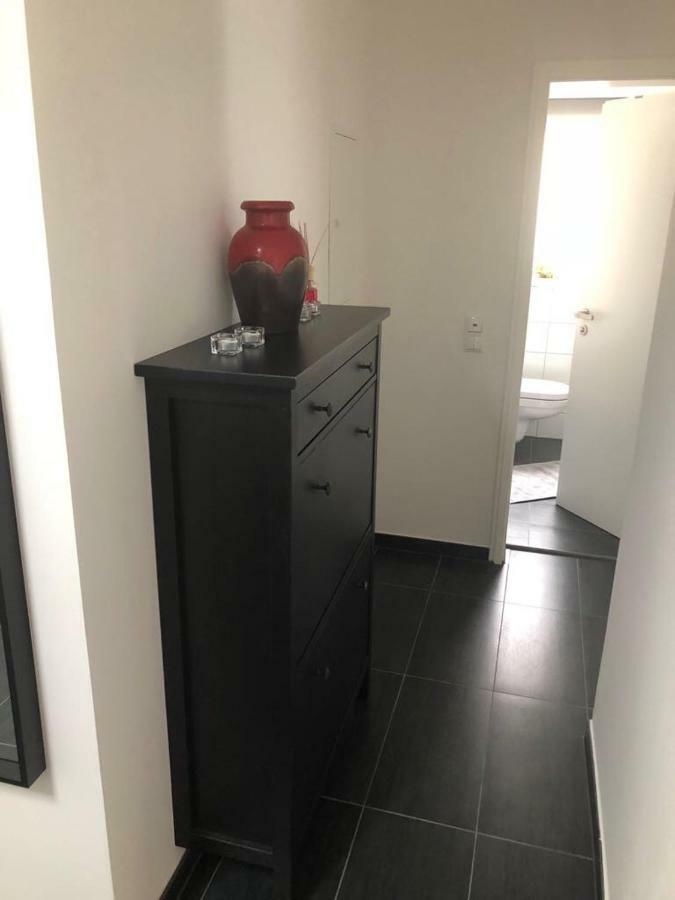 Apartment Neue, Helle Kernsanierte In Der List Hannover